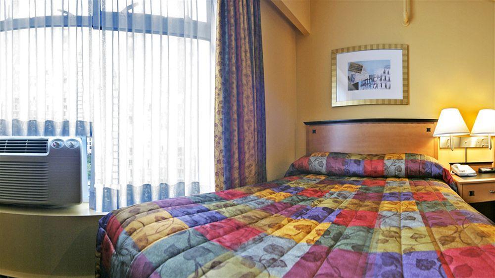 Howard Johnson By Wyndham Vancouver Downtown Dış mekan fotoğraf