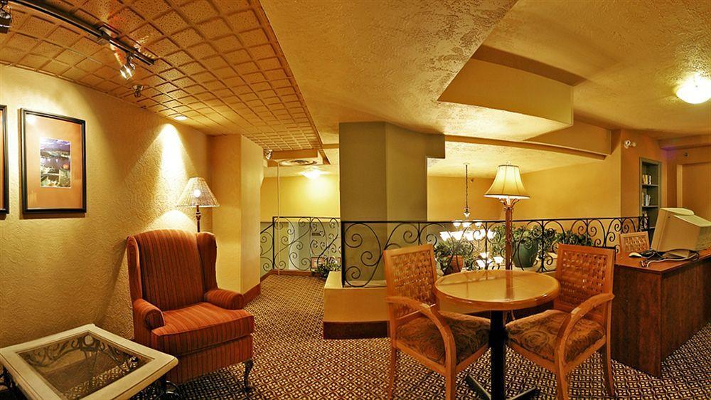 Howard Johnson By Wyndham Vancouver Downtown Dış mekan fotoğraf
