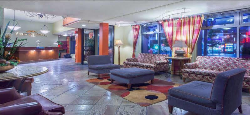 Howard Johnson By Wyndham Vancouver Downtown Dış mekan fotoğraf