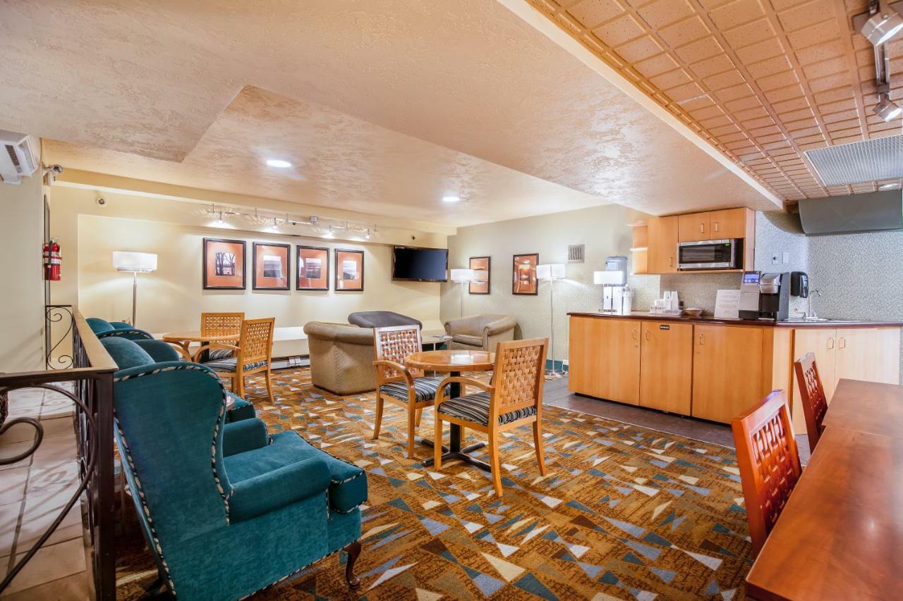 Howard Johnson By Wyndham Vancouver Downtown Dış mekan fotoğraf